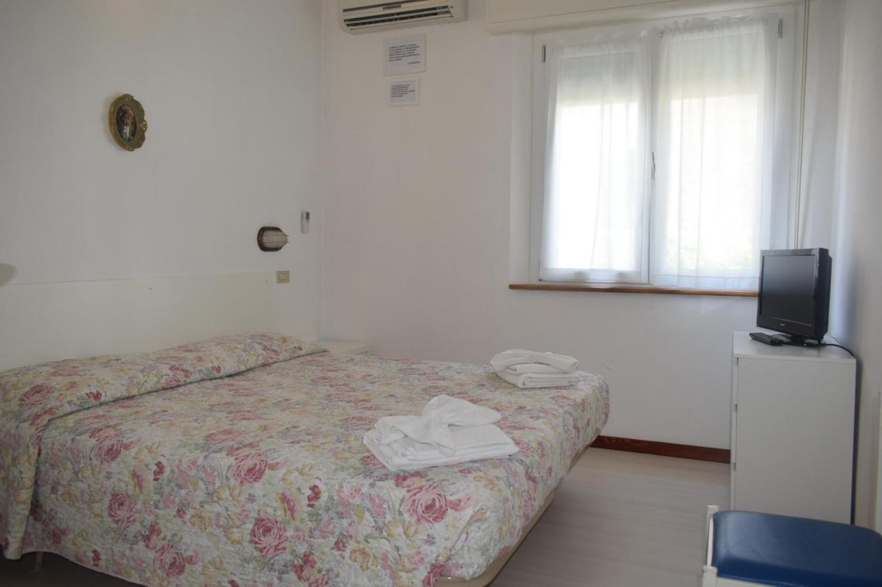 Villa Luana Cervia Exterior foto
